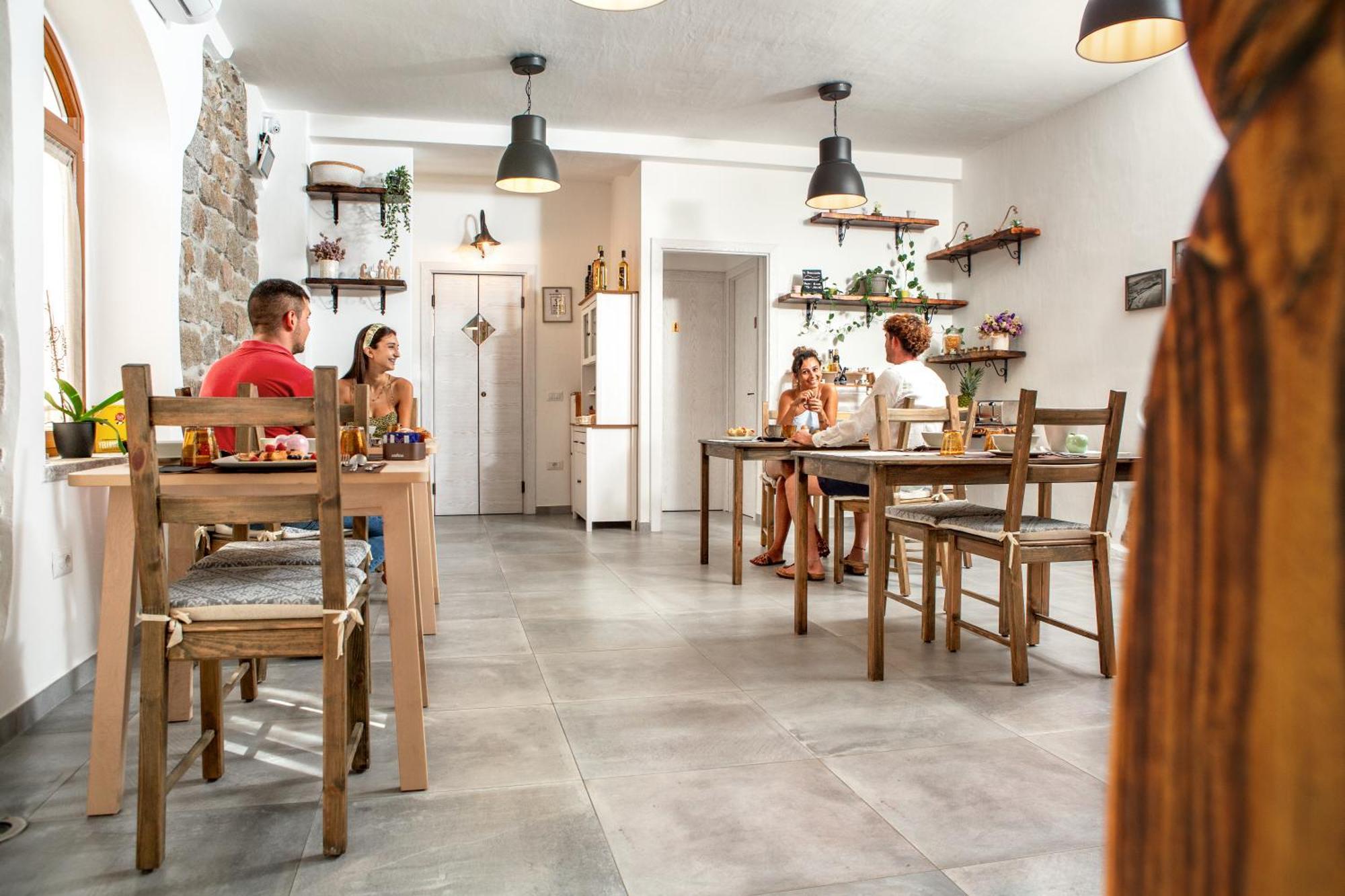 Il Busciolotto Hotel Santa Teresa Gallura Eksteriør billede